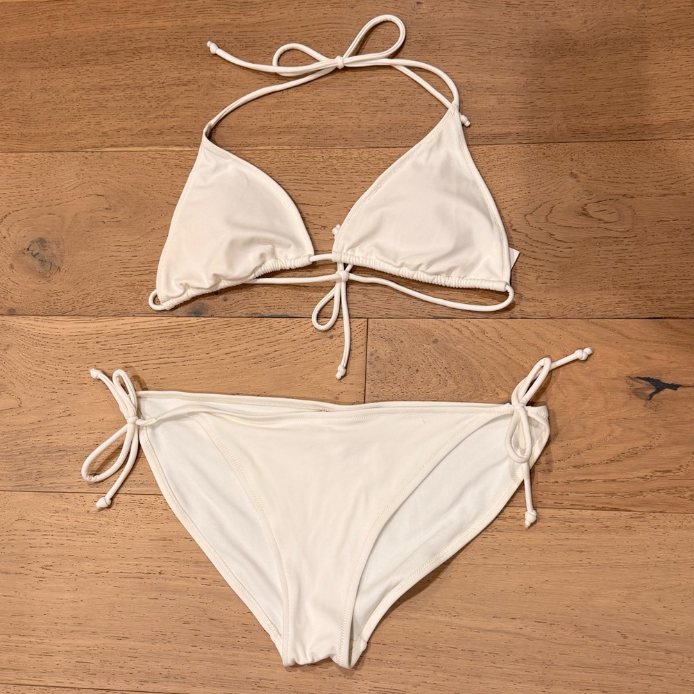 BNWT Size large Joe Fresh White Triangle Bikini Set